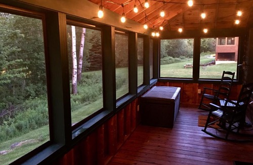 Rangeley Plantation House | Niboban Cabin 7 by Morton & Furbish