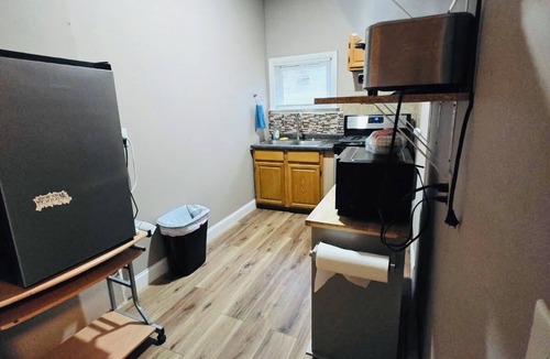 Providence Apartment | Nice spacious apartment near Whole Foods, Brown University