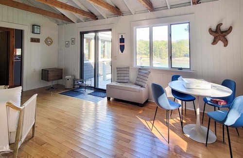 Isle of Springs Cottage | Night Heron: Cozy 2-bedroom house in Westport, ME, perfect for a relaxing getaway.