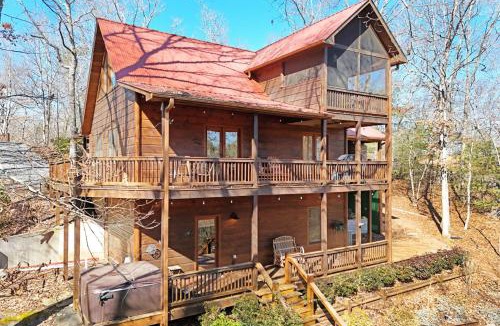 Blue Ridge House | No Agenda Cabin Pet Friendly Blue Ridge cabin