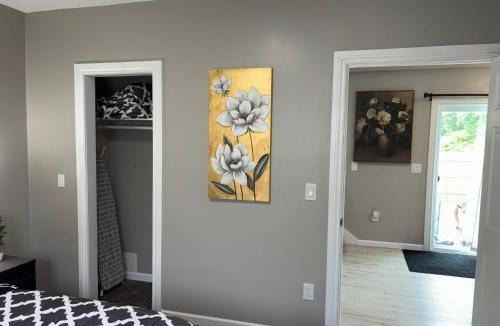 Buffalo Apartment | No Chores, 10min to downtown and 25min to Niagara Falls