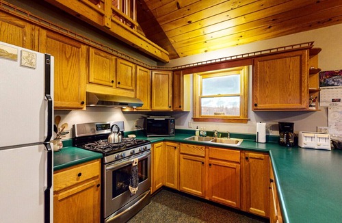 Greenville Cabin | North Bay Lodge on Moosehead Lake