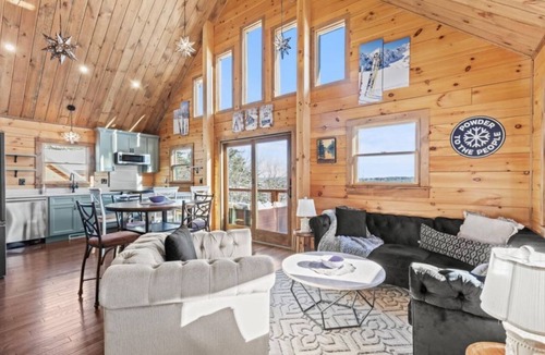 Bridgton House | North Star Trailside Hiking Moose Pond