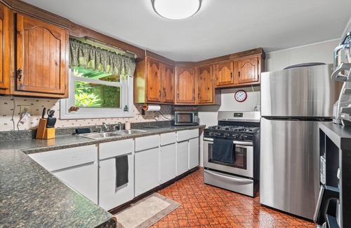 Sigel Cottage | Northwoods Ln Cottage in Clear Creek by Tranquility Retreats