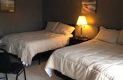 Black Creek Hotel | Oakes Oramel Inn
