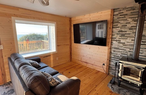 Clam Gulch Cabin | Ocean front cabin in Clam Gulch