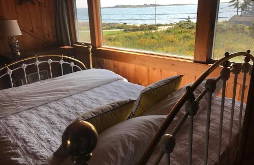 Ocean Point House | Ocean Point Colony Home w/Sunroom & Sweeping Ocean Views, Dog-friendly
