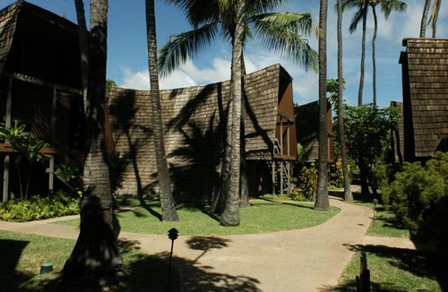 Kaunakakai House | Ocean View Suite: with Seating Area and Balcony! Pet-friendly, Outdoor Pool!