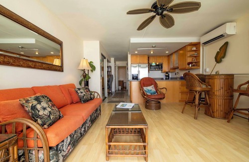 Maalaea Condo | Oceanfront Maalaea Kai 214 Relaxing Resort with Great View!