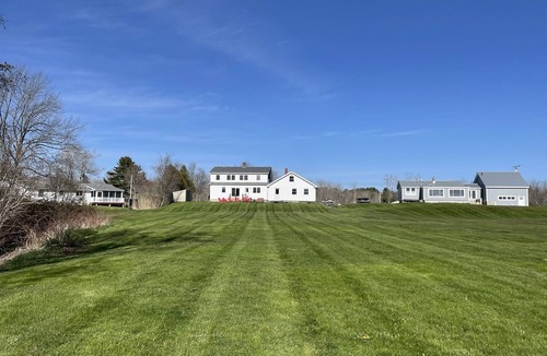 Stockton Springs House | Oceanfront mid-coast Maine Getaway!