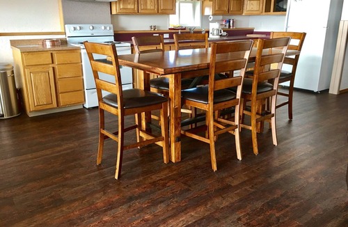Homer Cabin | Old Town Lodge - Big View, 4 Bedrooms, Walk to everything!