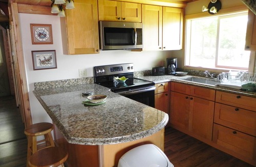 Russellville Cabin | On the Shore of Lake Dardanelle Pet Friendly Waterfront Cabin