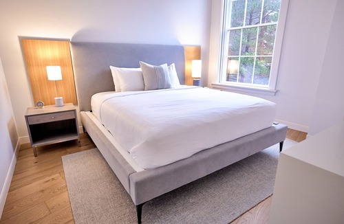 East Bayside Apartment | One Bedroom Loft in Portland's Historic Old Port