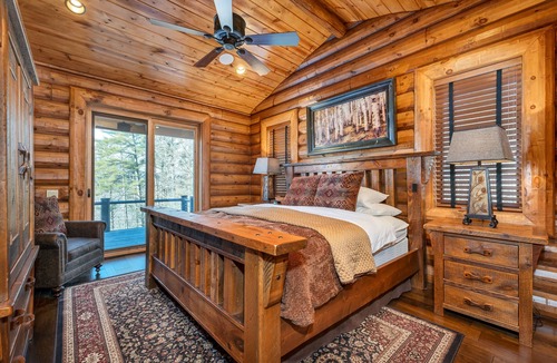 Intervale Ski Chalet | One-of-A-Kind Log Home in the Heart of the White Mountains NH