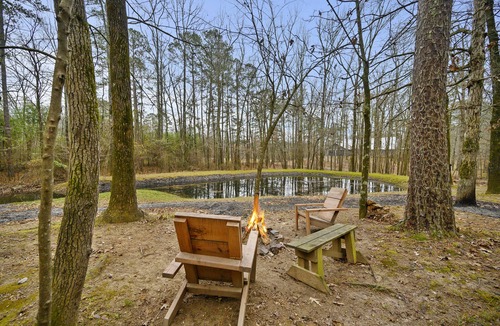 Broken Bow Cabin | Orange Blossom | Sleeps 6 | Pond View Deck, Fireplace & Near Beavers Bend