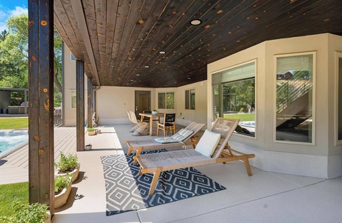 Sandy House | Organic-Modern Garden Suite/Sauna, Gym, & Patio/Wasatch Mountains