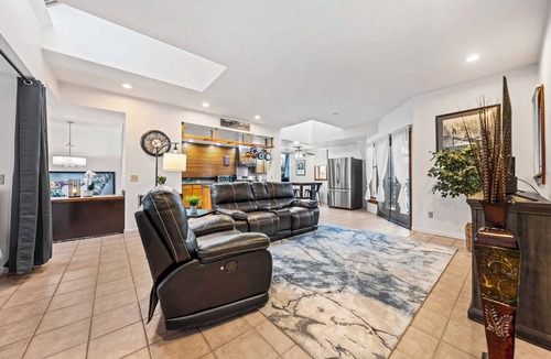 Downtown Rochester Apartment | Oxford-Park Avenue Luxury Suite