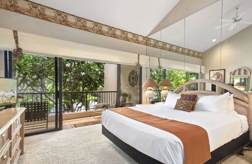 Wailea Condo | Panoramic Ocean Views - Makena Surf A203