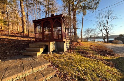 Conesus Cottage | Peaceful 4-bedroom cottage in charming Conesus Lake, perfect for relaxing