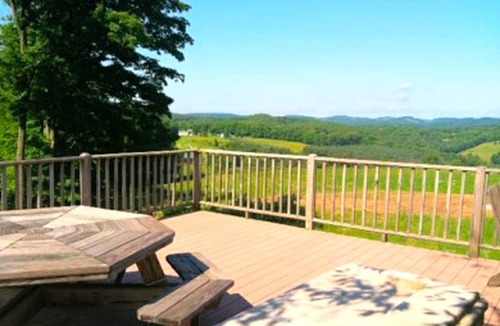 Galeton Cabin | Peaceful Cabin Rental for Groups on a Farm near Susquehannock State Forest, Pennsylvania