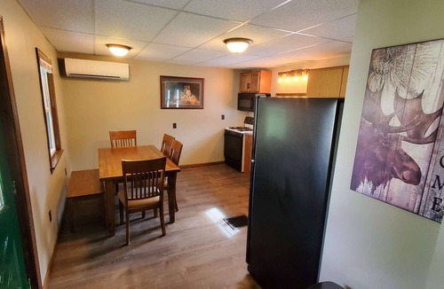 Abbot Cabin | Peaceful Countryside Home Located on 22 Acres