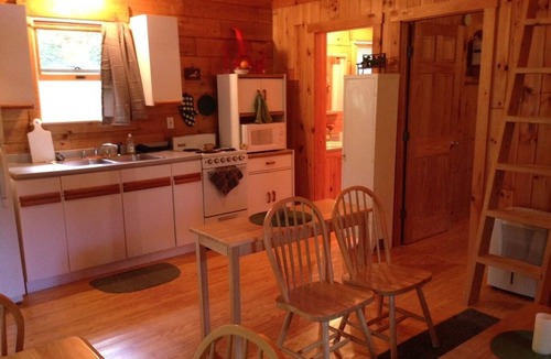 Beaver Cove Cabin | Peaceful, Cozy, Cabin & Boats on Waterfront Property in Beaver Cove