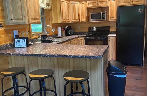 Cedar Run Cabin | Peaceful, family friendly retreat Cabin in Pine Creek Valley near Rail Trail