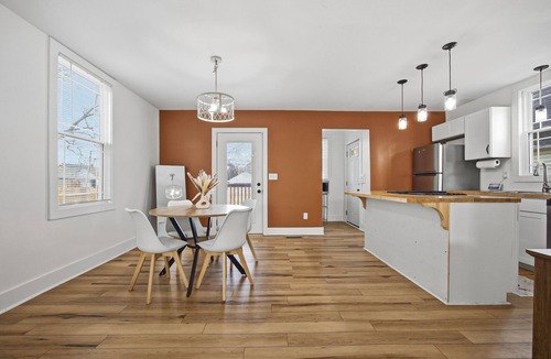Near East Columbus House | Peaceful Getaway Comfortable & Private Relax & Recharge