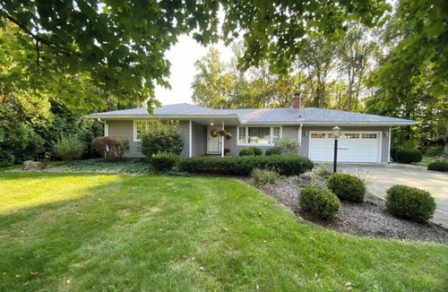 Howland Corners House | Peaceful Home