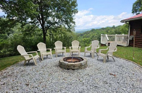 Franklin Cabin | Peaceful Smoky Mountain Escape Near Hiking