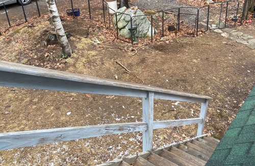 Peaks Island Apartment | Peaks Island Retreat adjacent to miles of trails and steps from the ocean.