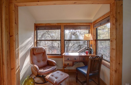 Lower Basin Lake Travis House | Perfect Escape w/access to Lake Austin