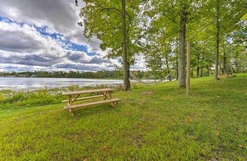 Cassopolis House | Pet-Friendly Cassopolis Escape w/Lake Access