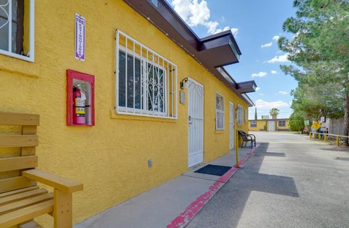 El Paso Apartment | Pet-Friendly El Paso Apt by Hospital & Zoo