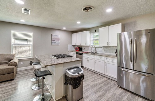 Mesquite House | Pet-Friendly Home Near Dallas w/Private Backyard