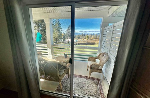 Southeast Kelowna House | Pet Friendly Licensed Suite on Haskap Farm