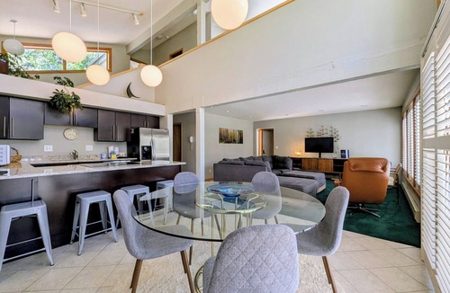 Keystone House | Pet friendly, Private, Sauna, Free Shuttle