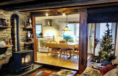 Sodus House | Pine Cottage - Beautiful direct lakefront cottage located in Sodus, NY, with full amenities.