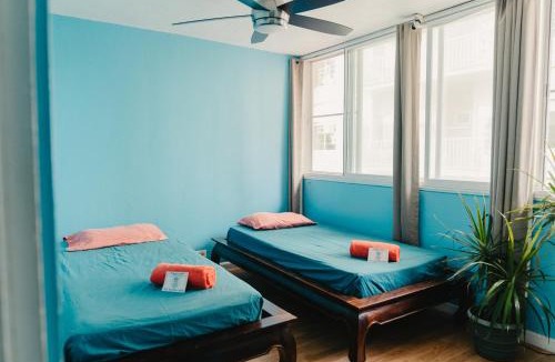 Waikiki Hostel | Polynesian Hostel Beach Club