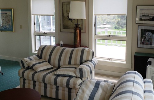 New Harbor House | POOLSIDE The Moorings, ocean views, close to Pemaquid beach!