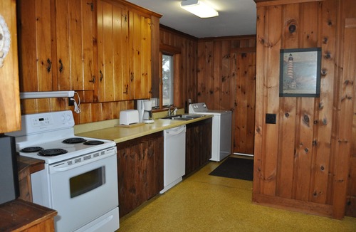 Phippsburg House | Popham Beachfront And Oceanfront Cottage with Water and Beach Views