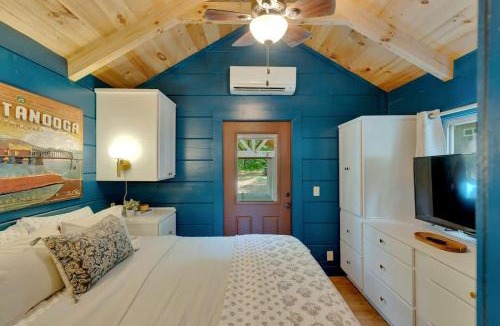 Lookout Valley Neighborhood Association House | Pops Cabin Lookout Mountain Luxury Tiny Home