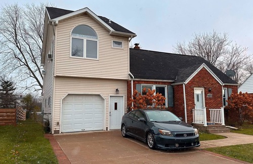 Cheektowaga Apartment | Private Apartment next to Airport!