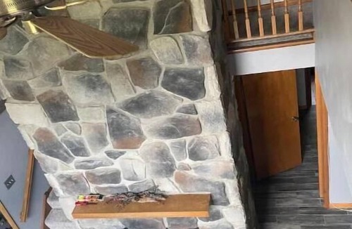 Portersville House | Private Cottage minutes from Moraine State Park and McConnell's Mill State Park.