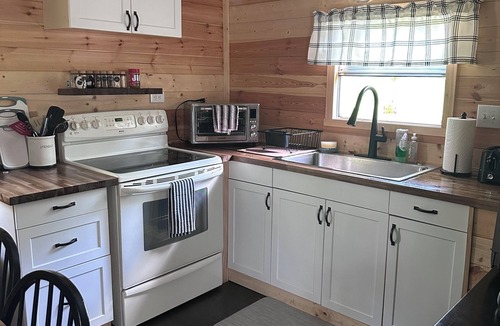 Sigel Cabin | Private & Cozy! Close to the Clarion River & State Parks!- Camp Harv est.1994
