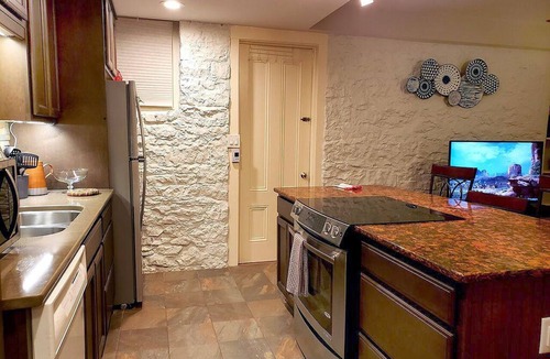 Corn Hill Apartment | Private luxury apartment in the heart of the city