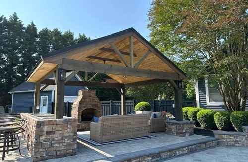 Red Mill Pond House | Private Pool Spacious and Clean Beach House and Estate