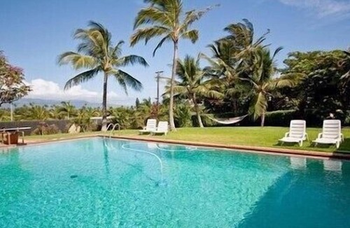 Spreckelsville House | Private Pool & Tennis Court - Views Of MTN Close to Ocean