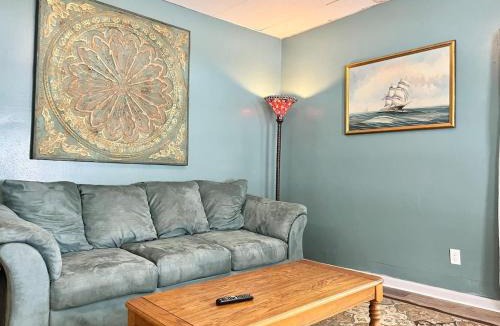 Johnson City Apartment | Private Room-Shared Common Spaces-Queen Bed