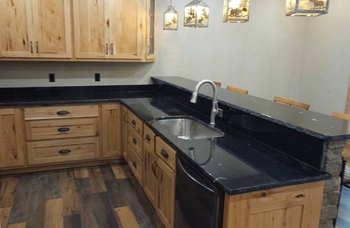 Town of Webb Cabin | Private Seasonal lake views of 1st. Lake 5 mins to town. Snowmobile off property
